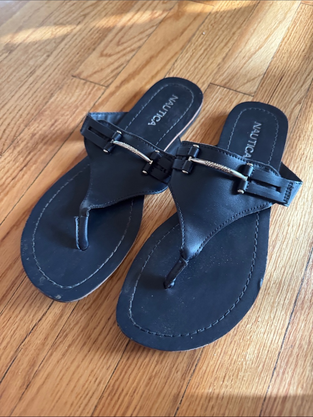 Nautica Women’s Black Thong Sandal with Metallic Accent
